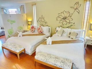 Bussaba Suvarnabhumi Airport Hotel 3*