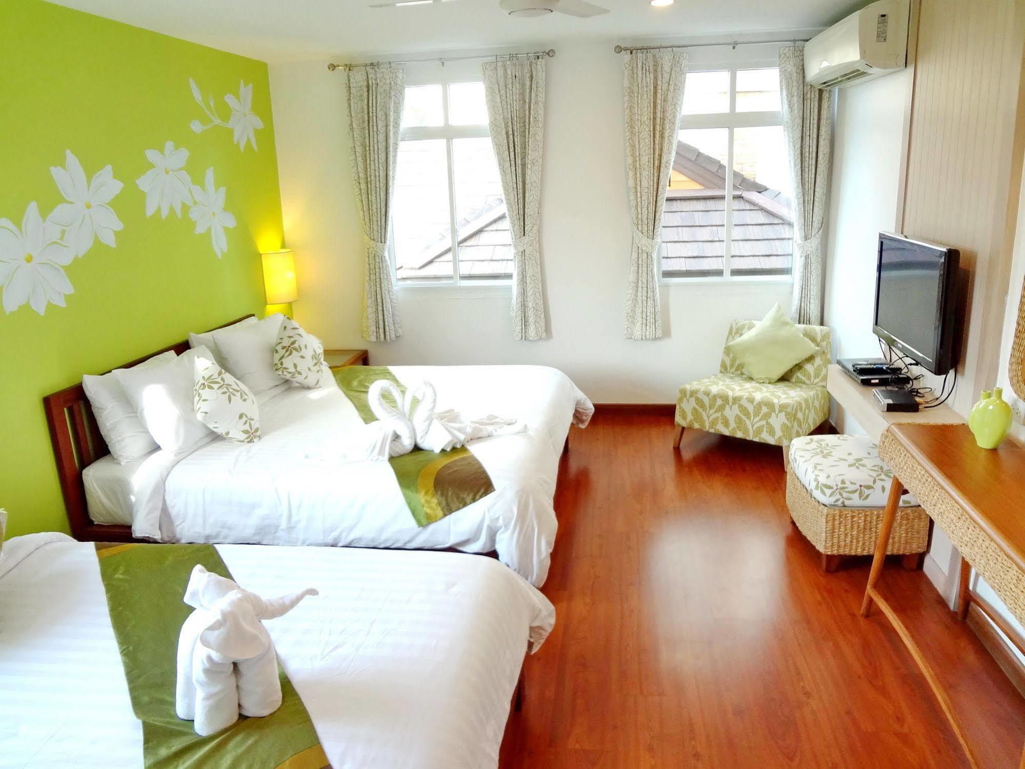 Bussaba Suvarnabhumi Airport Hotel 3*